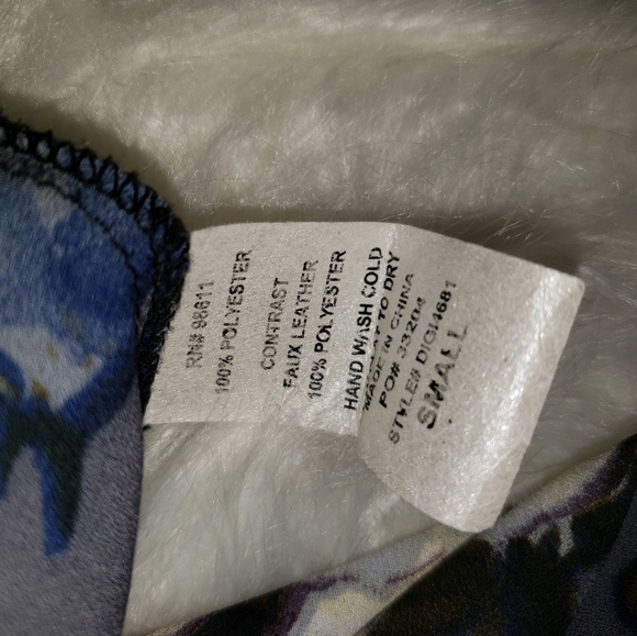 ❤️eight Sixty Floral High Low Blouse - Picture 5 of 5